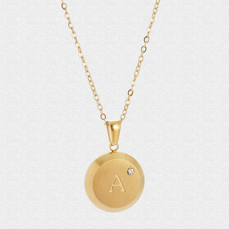 گردنبند طلایی حرفA با نگین