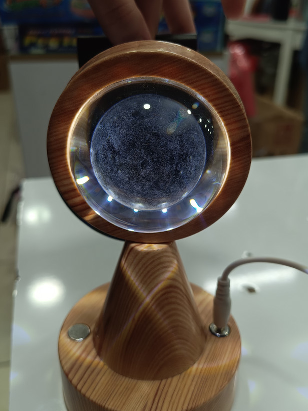 چراغ خواب گوی ماه با پایه